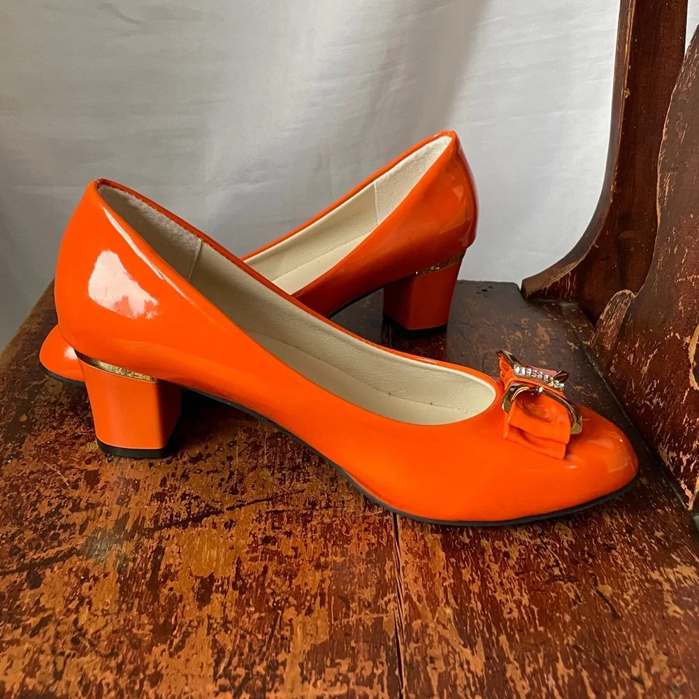 Orange shoes, size 8.5 - Picture 8 of 10
